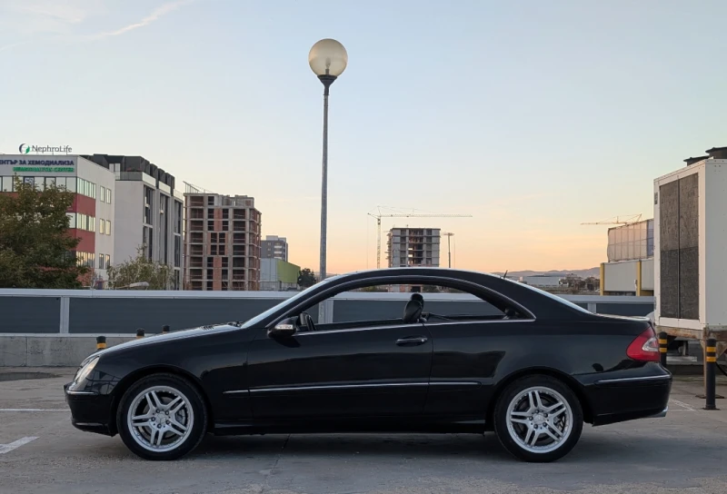 Mercedes-Benz CLK 320 , снимка 8 - Автомобили и джипове - 52238987