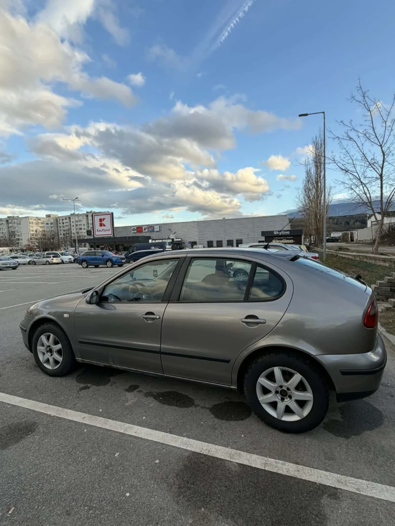 Seat Leon 1.9 tdi 110hp., снимка 7 - Автомобили и джипове - 53470837