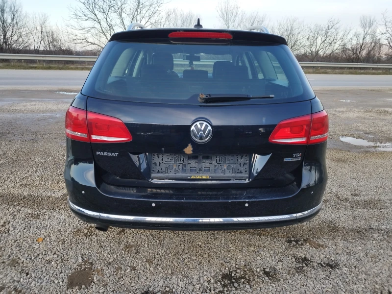 VW Passat 1.6 tdi 105 kc., снимка 9 - Автомобили и джипове - 53498514