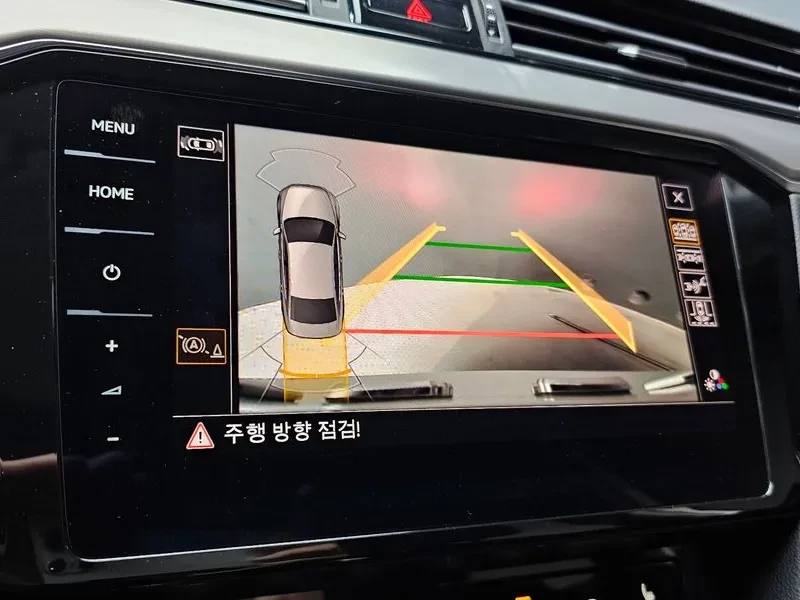 VW Passat 2.0 TDI PREMIUM, снимка 15 - Автомобили и джипове - 55207663