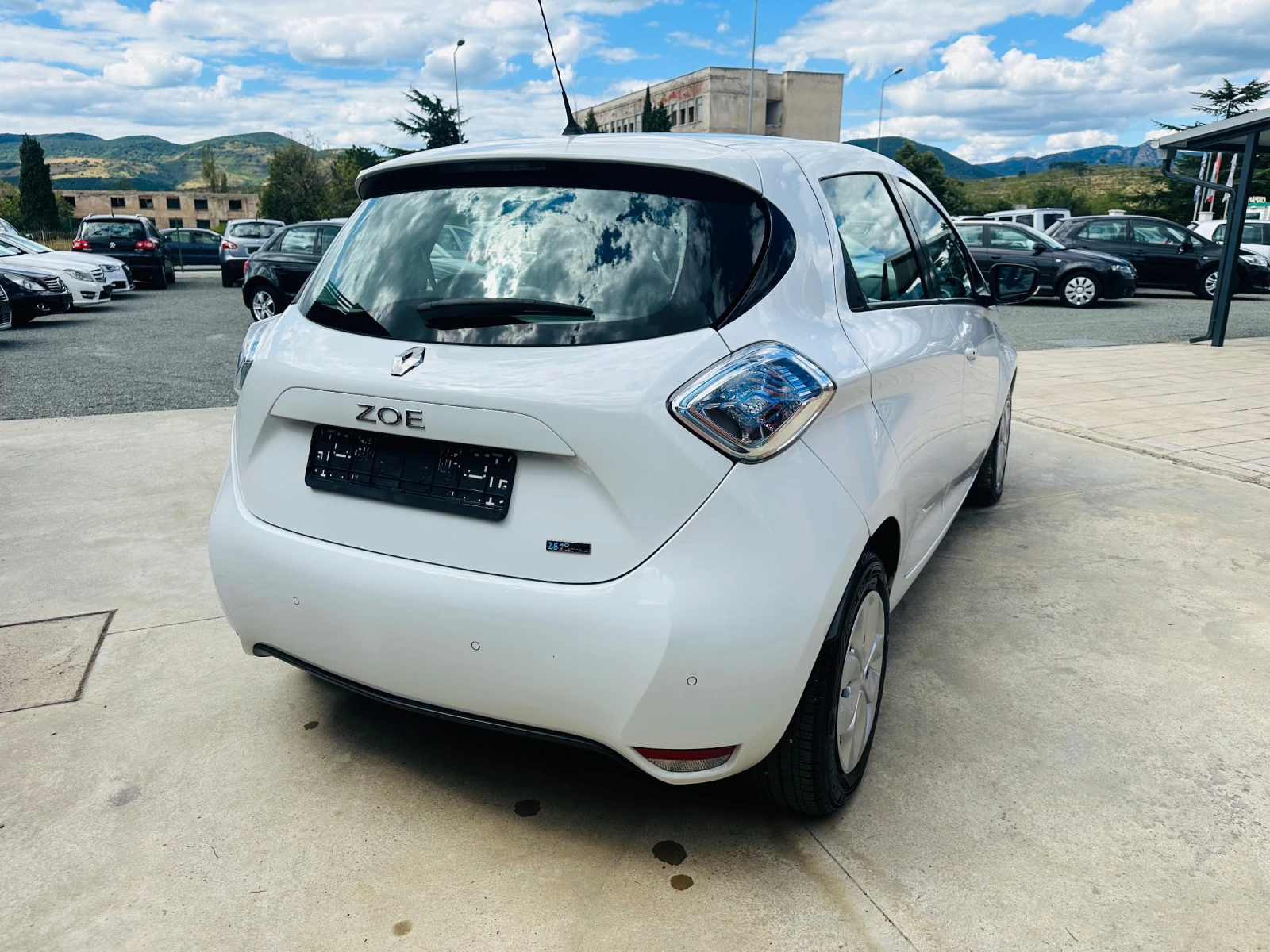 Renault Zoe 41 KW//Z.E 40 Electric<17000km> - изображение 5