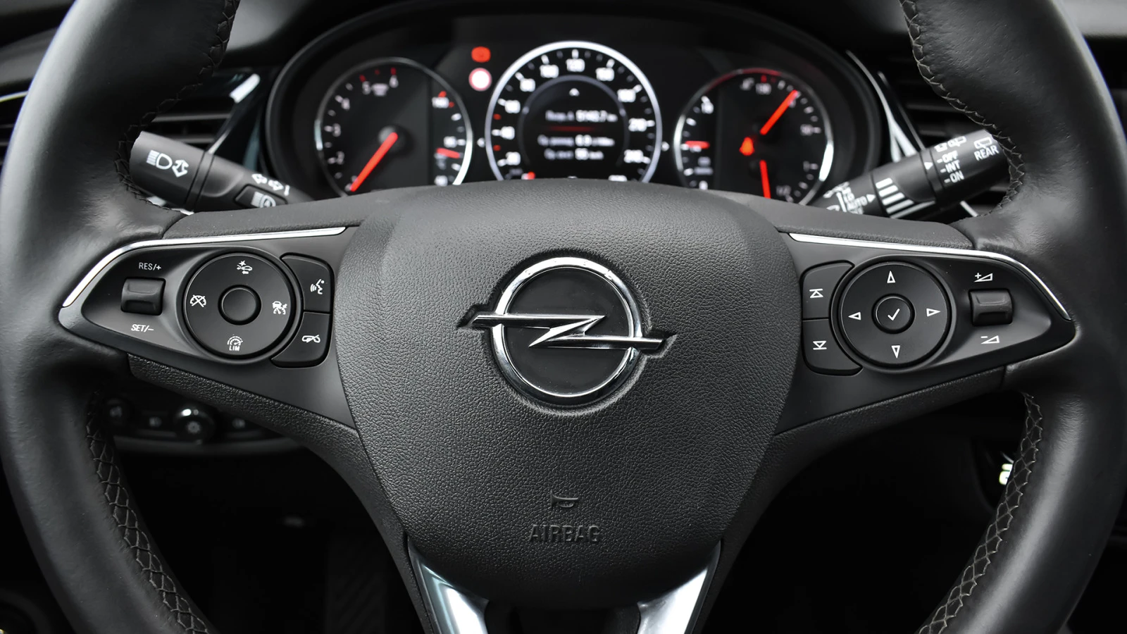 Opel Insignia Sports Tourer 2.0d Innovation Automatic | Mobile.bg   11