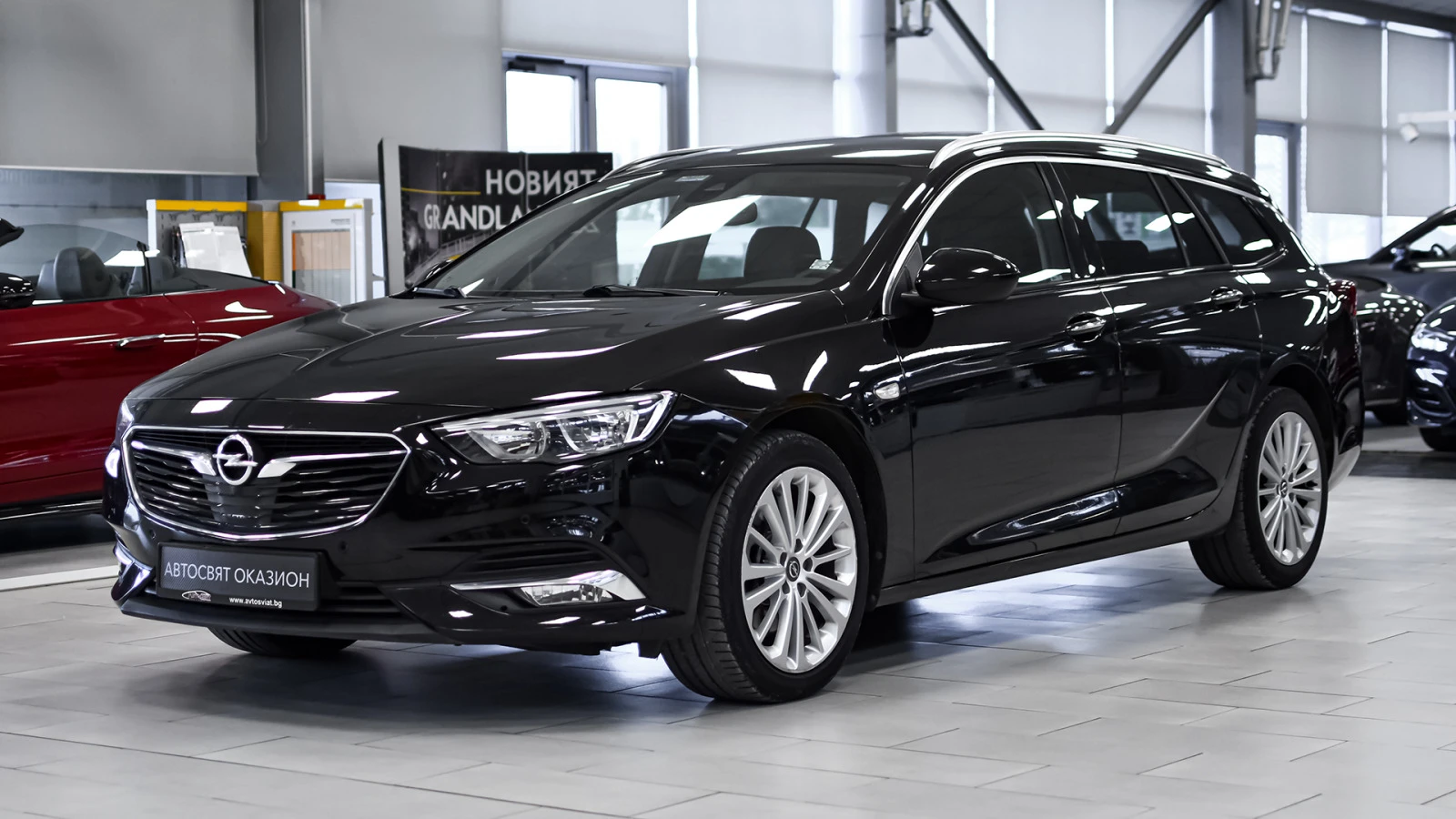 Opel Insignia Sports Tourer 2.0d Innovation Automatic - изображение 4