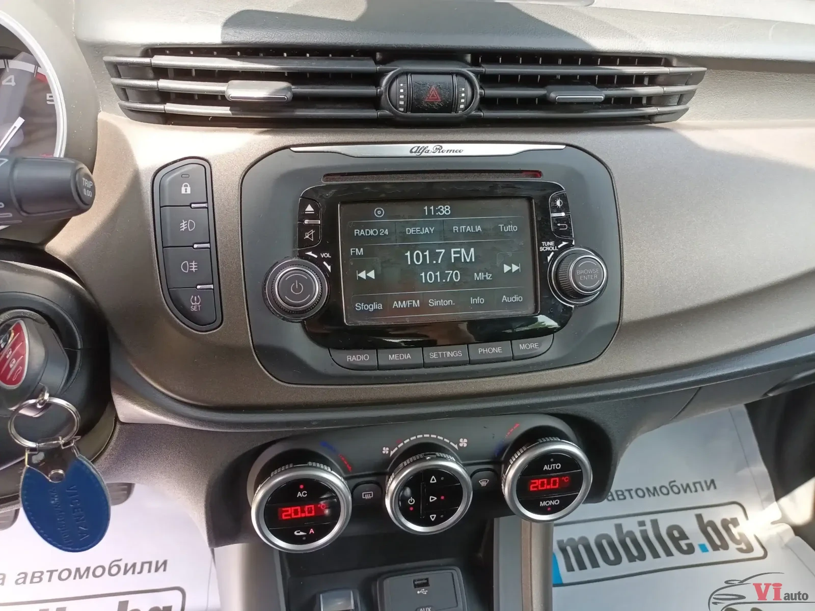 Alfa Romeo Giulietta FACELIFT/1.6JTDm, снимка 14 - Автомобили и джипове - 46202158