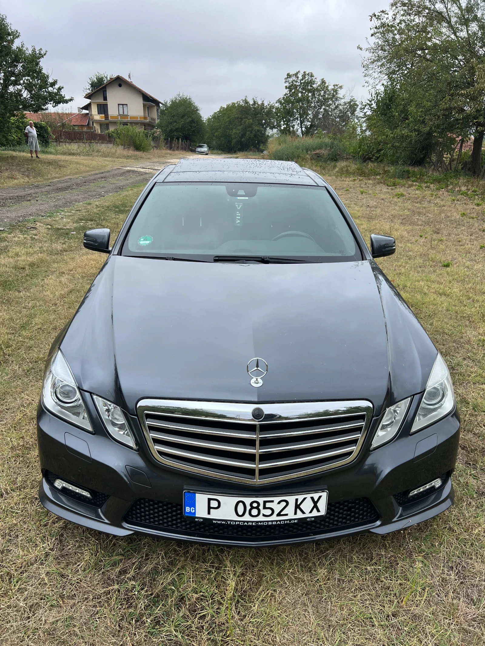 Mercedes-Benz E 350  - изображение 2