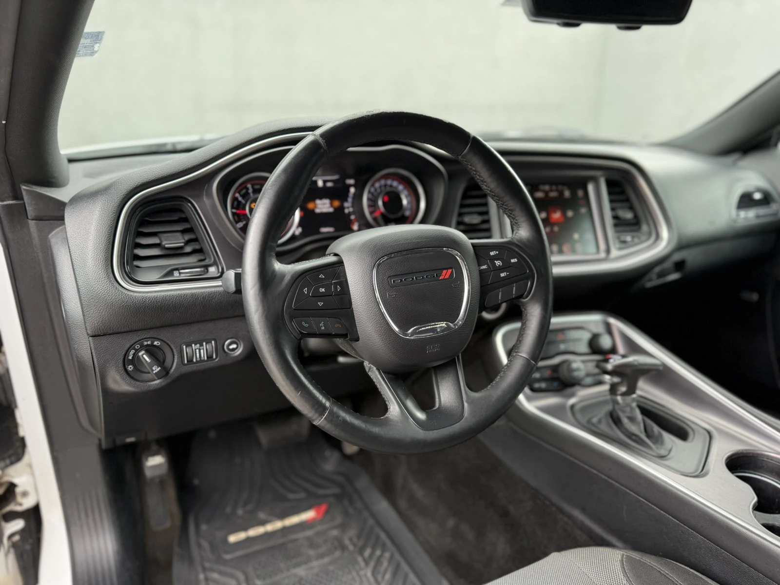 Dodge Challenger 3.6 V6 SXT | Mobile.bg   11