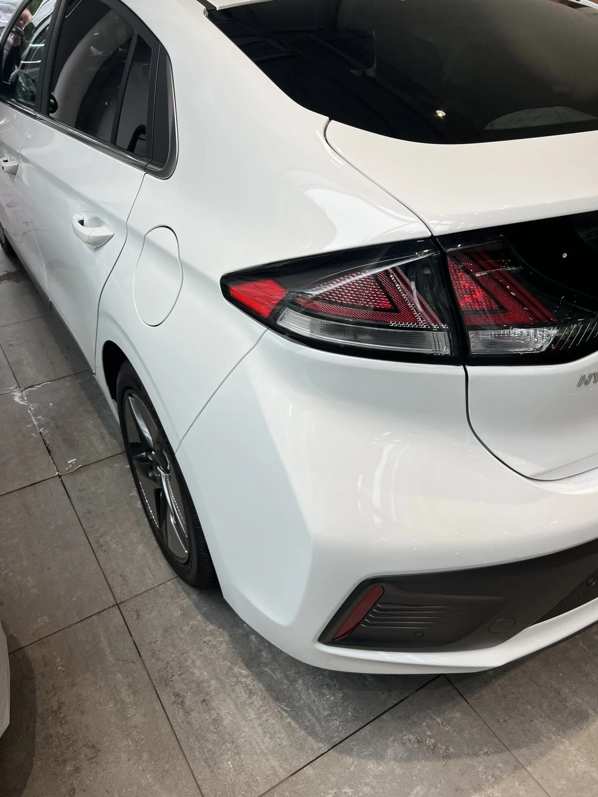 Hyundai Ioniq ultimate - изображение 2