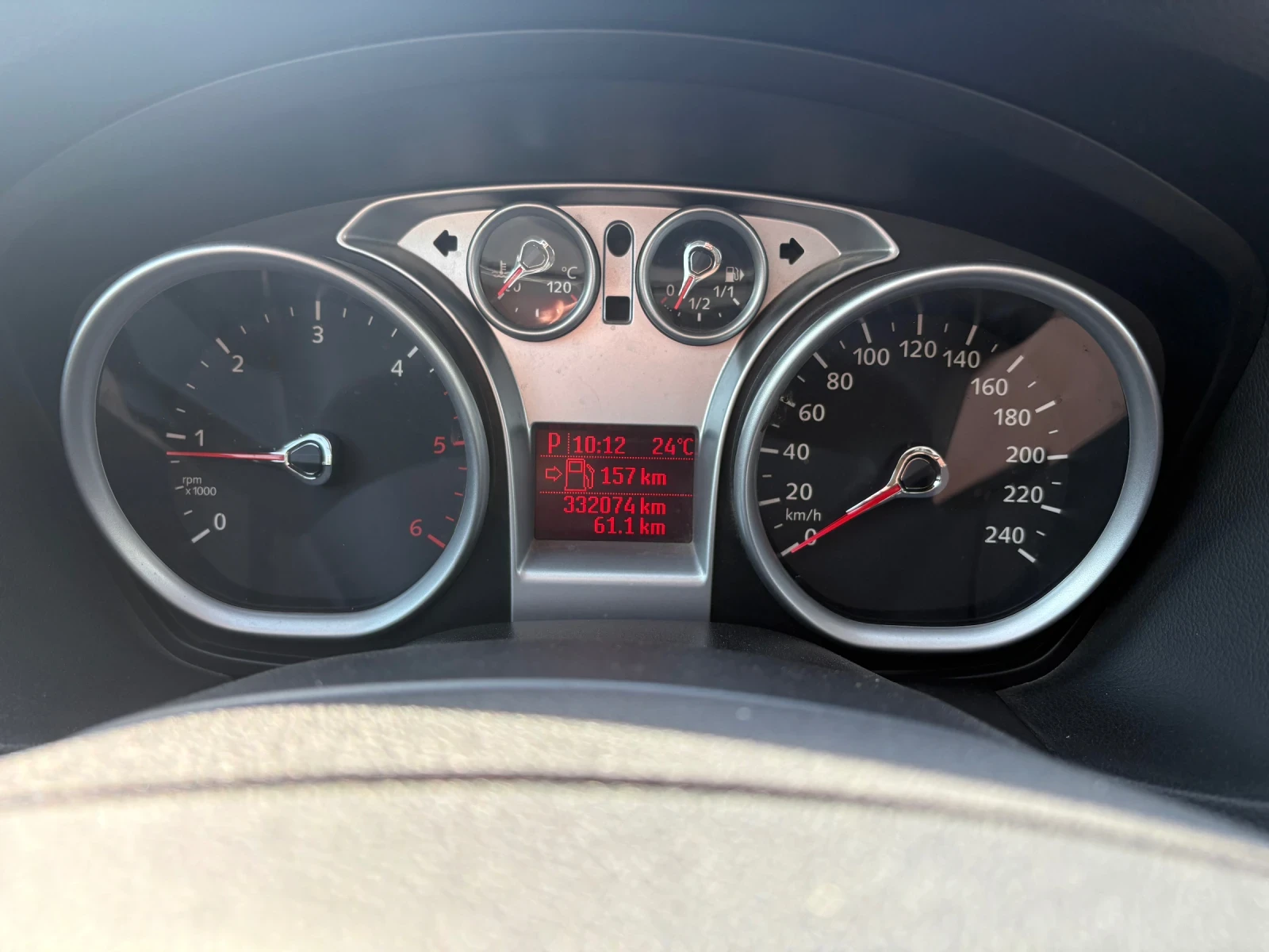 Ford Focus 2.0TDci Automat Swiss - изображение 8
