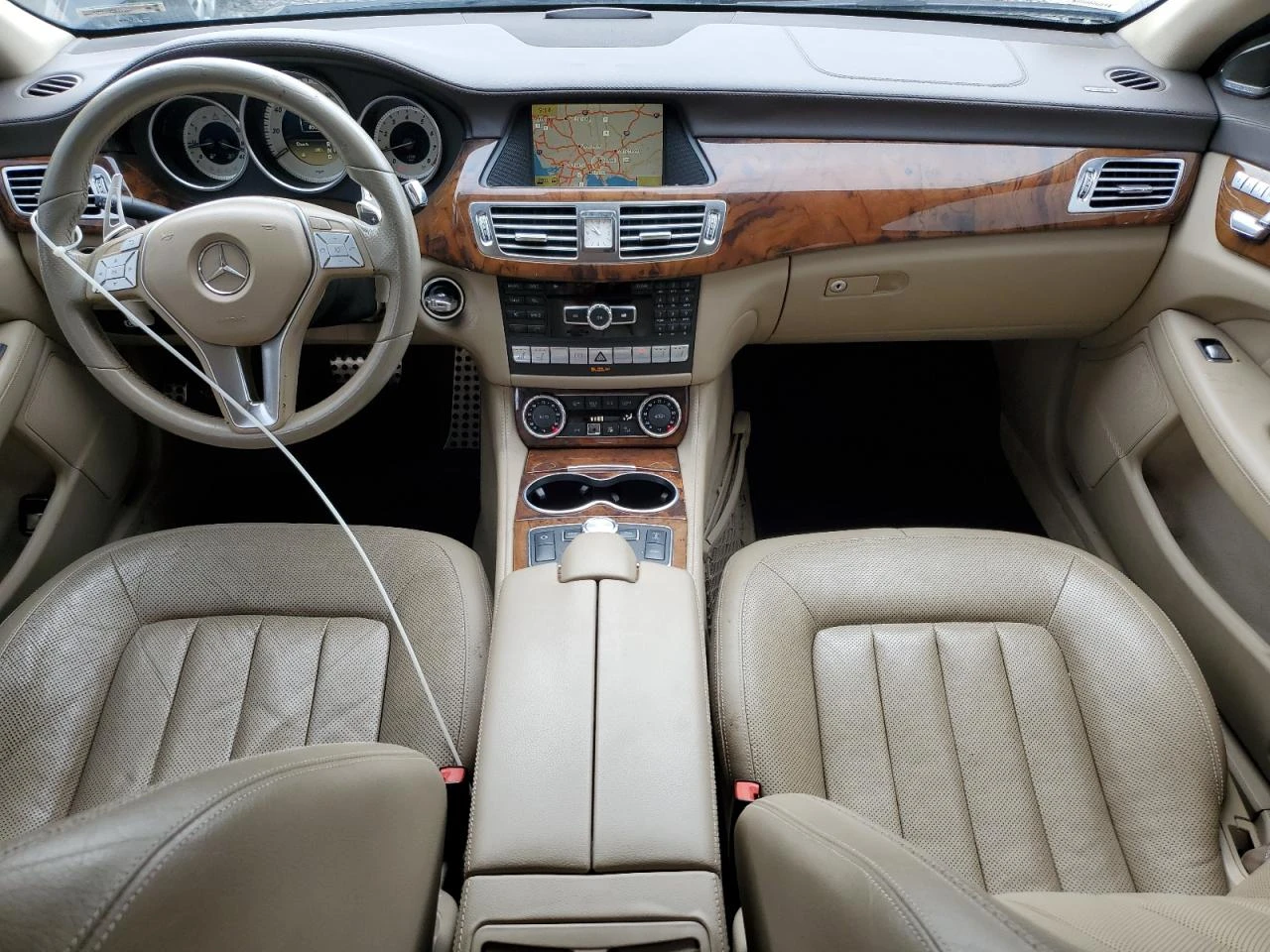 Mercedes-Benz CLS 550 harman/kardon* подгрев* обдухване* пам. седалки* ш - изображение 8