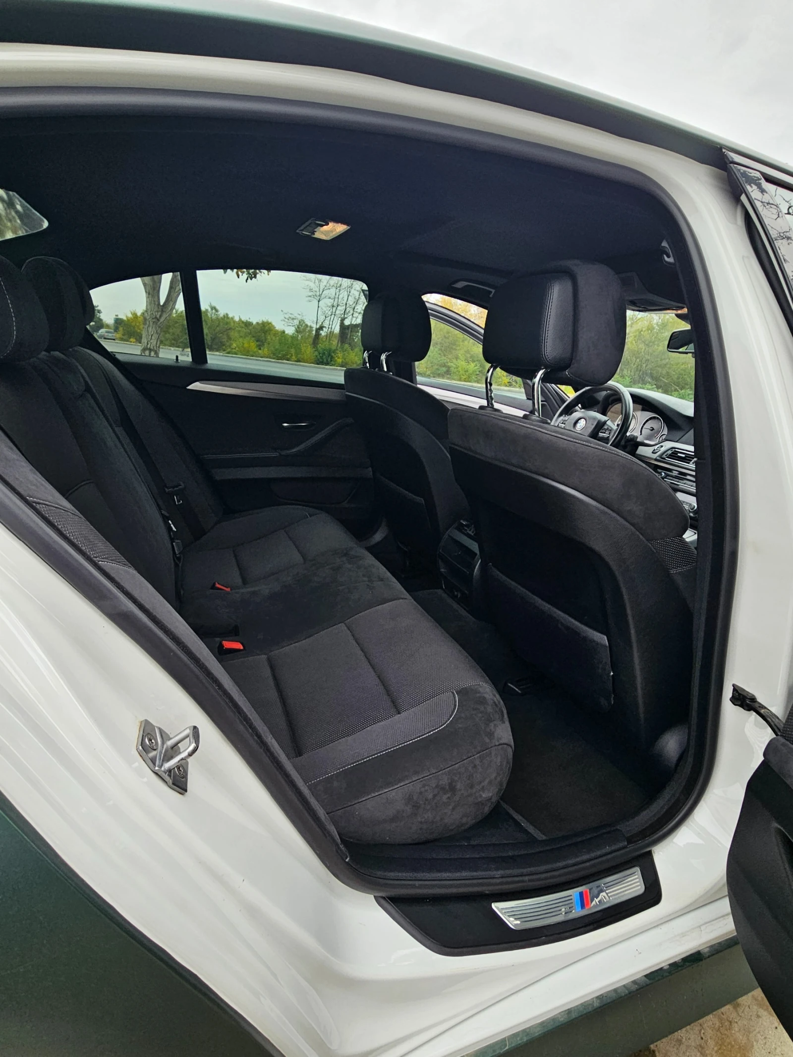 BMW 520 M* Pack Head up  | Mobile.bg — изображение 13