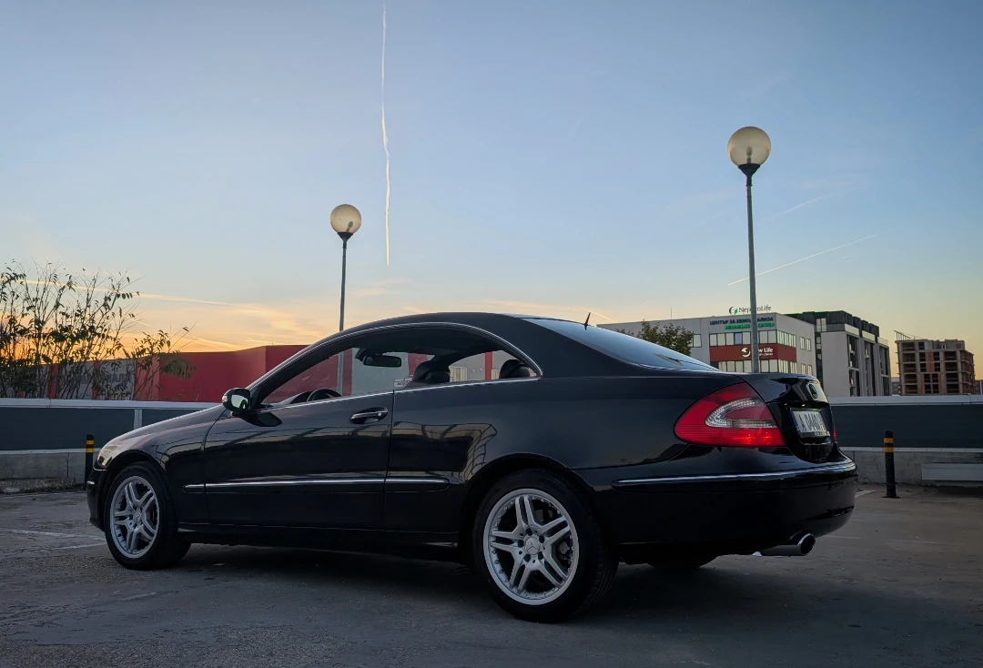 Mercedes-Benz CLK 320  - изображение 7