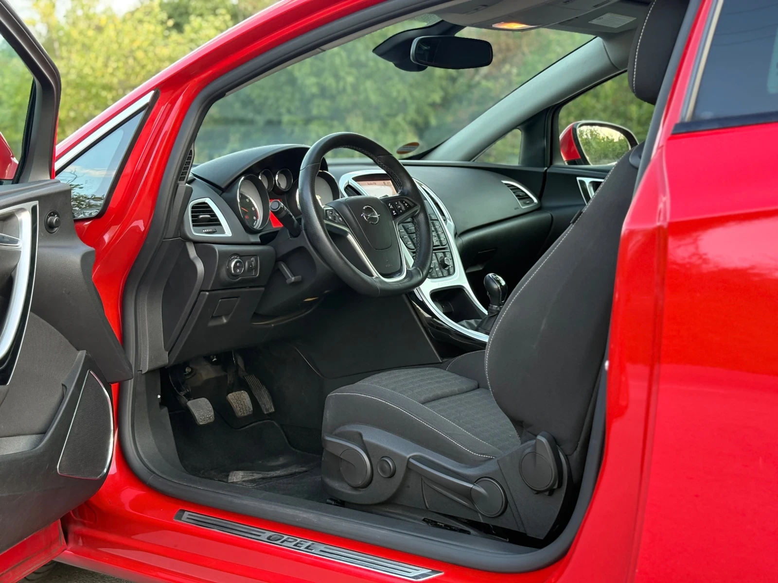 Opel Astra GTC, 2.0CDTI 165кс, НОВ ВНОС-Германия, Full - изображение 6