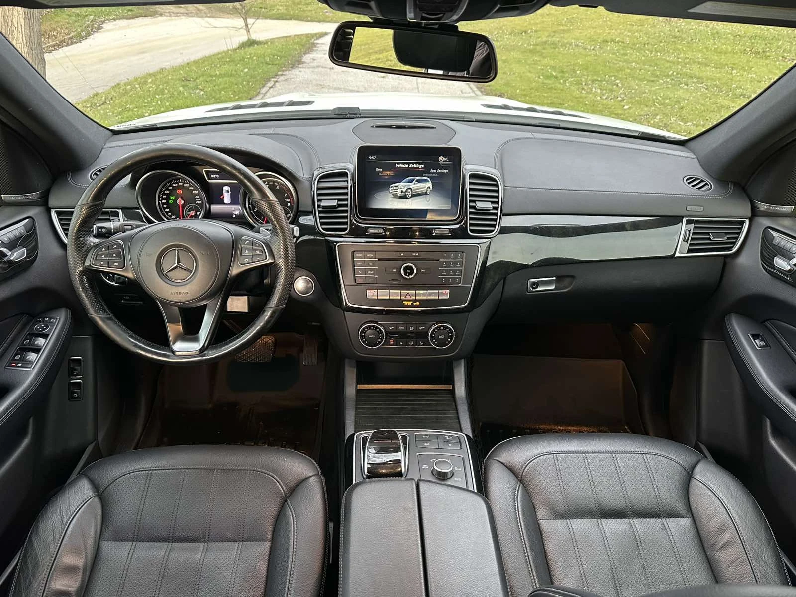 Mercedes-Benz GLS 450 AMG 4Matic - изображение 8