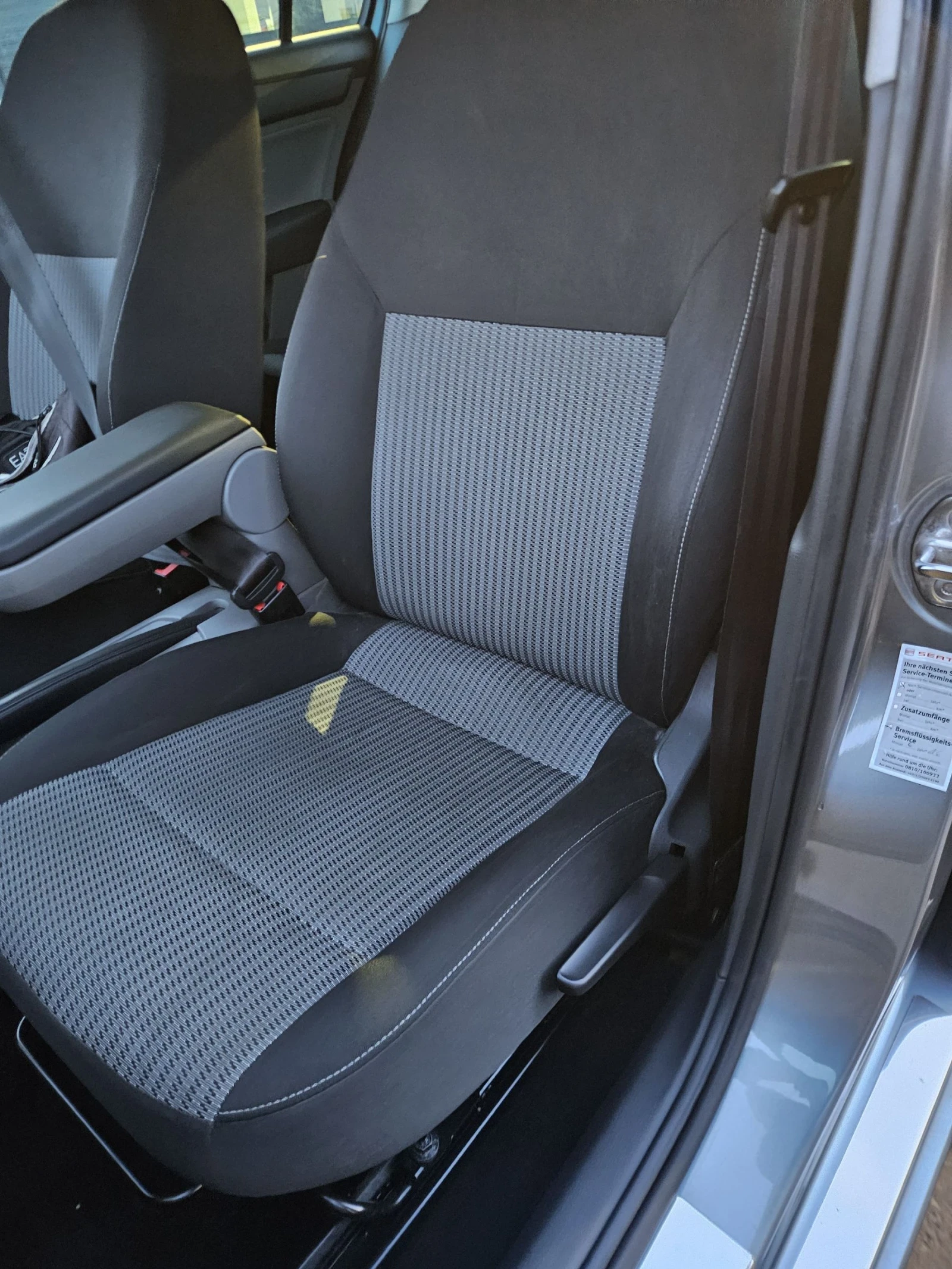 Seat Toledo 1.6tdi - изображение 9