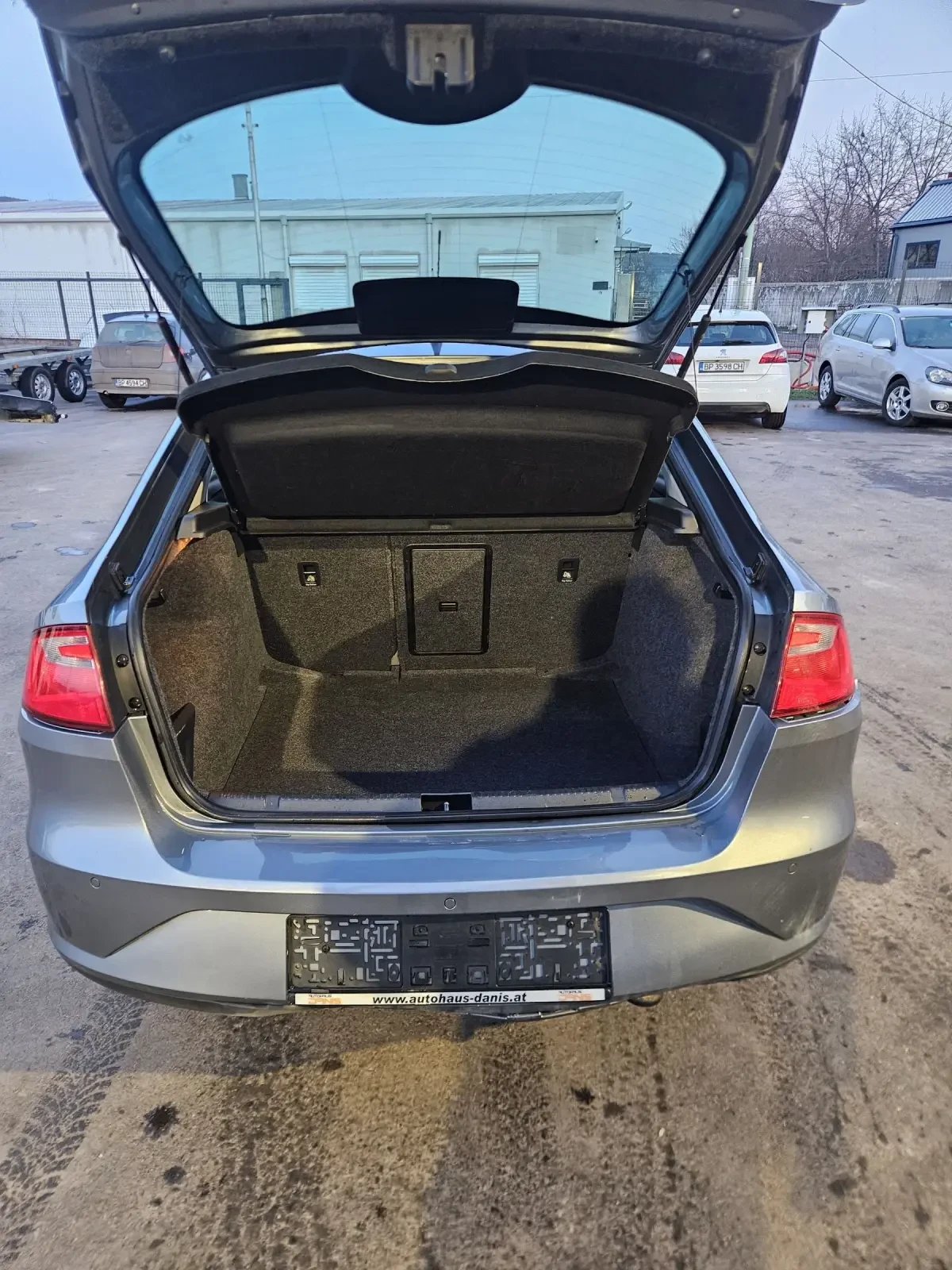 Seat Toledo 1.6tdi - изображение 6