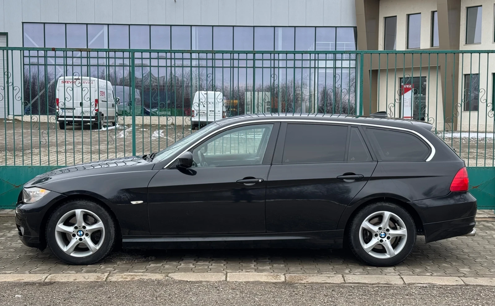 BMW 320 Cic. Automat.Navi.Xenon - изображение 4