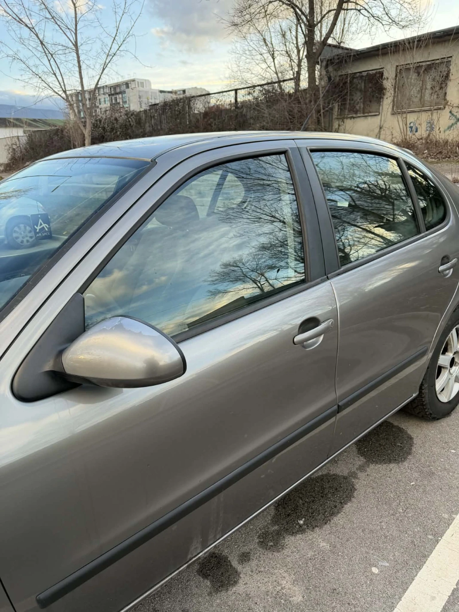 Seat Leon 1.9 tdi 110hp. - изображение 2