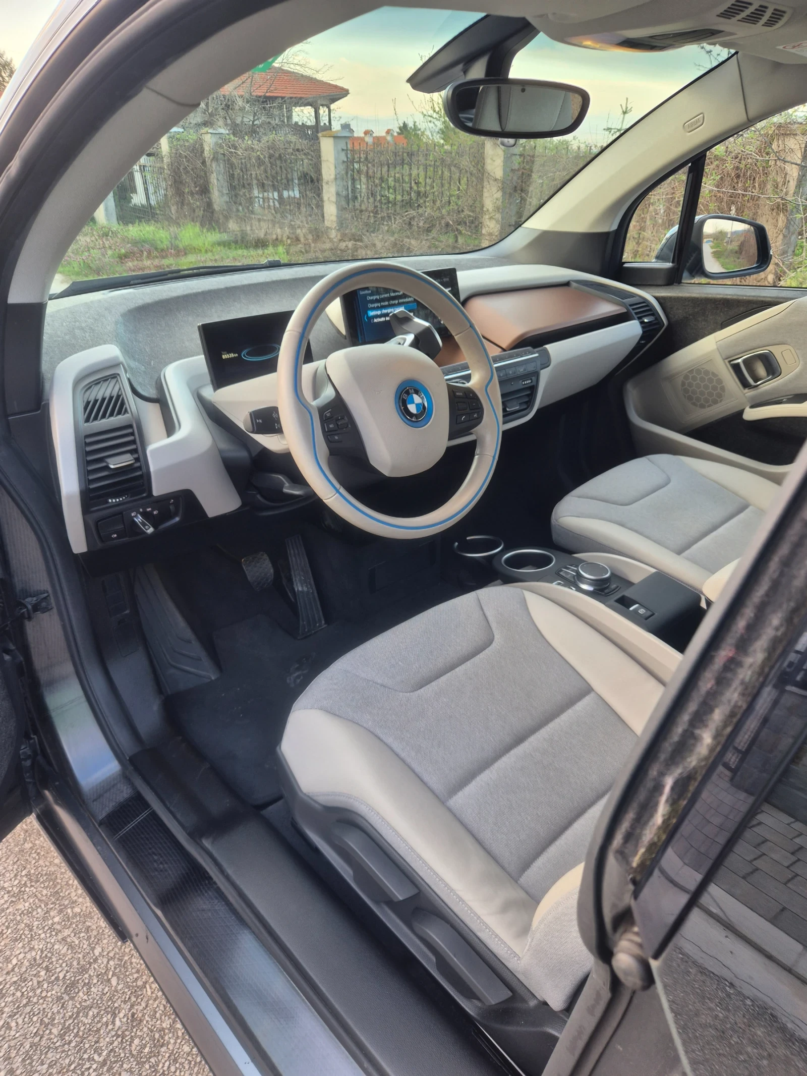 BMW i3 120Ah/42.2Kwh/, снимка 8 - Автомобили и джипове - 54143684