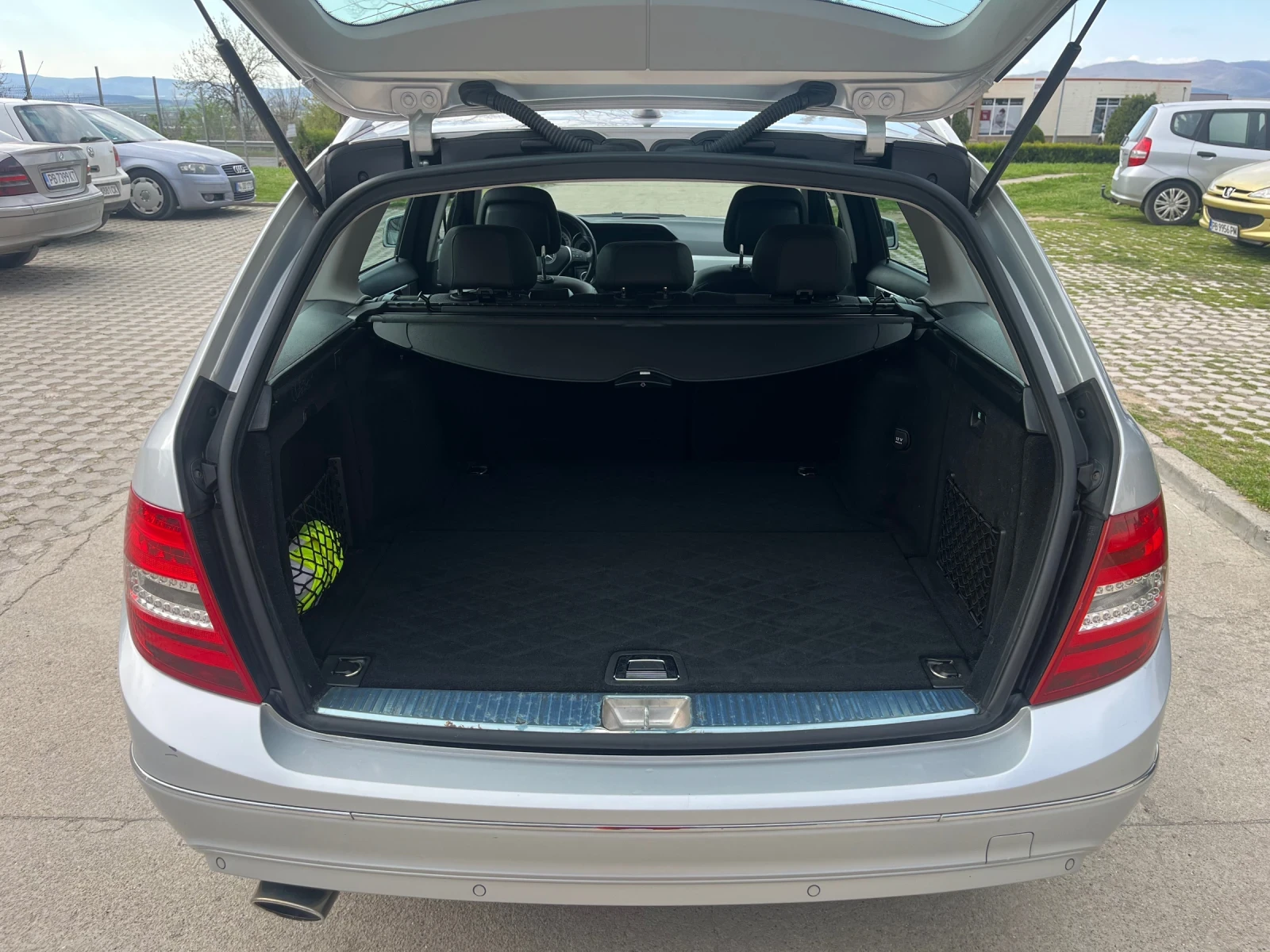 Mercedes-Benz C 250 CDI/avtomat/avantgarde/, снимка 6 - Автомобили и джипове - 54156167