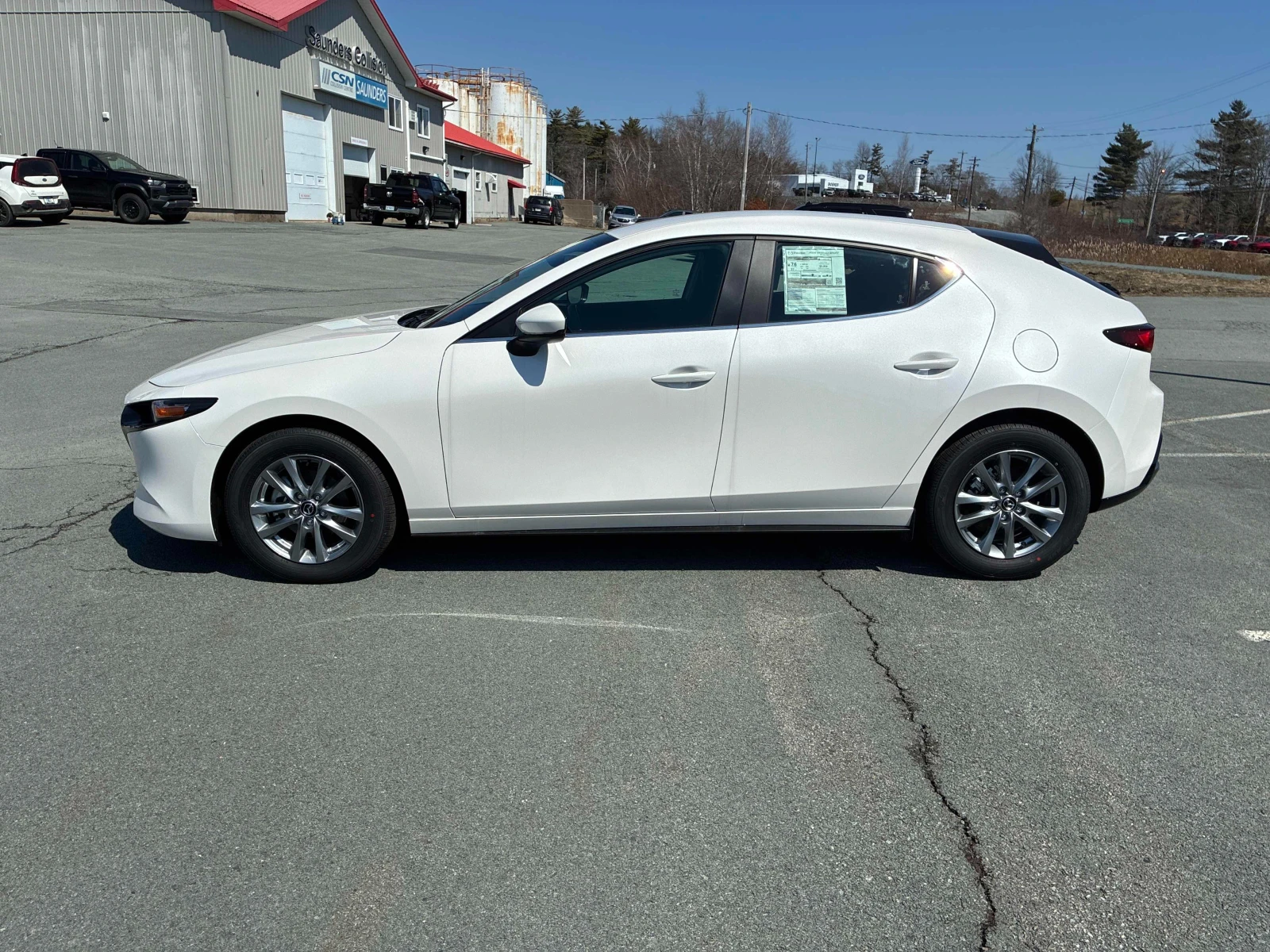 Mazda 3 Sport GX * * CARFAX * * АВТО КРЕДИТ * * , снимка 3 - Автомобили и джипове - 54169485