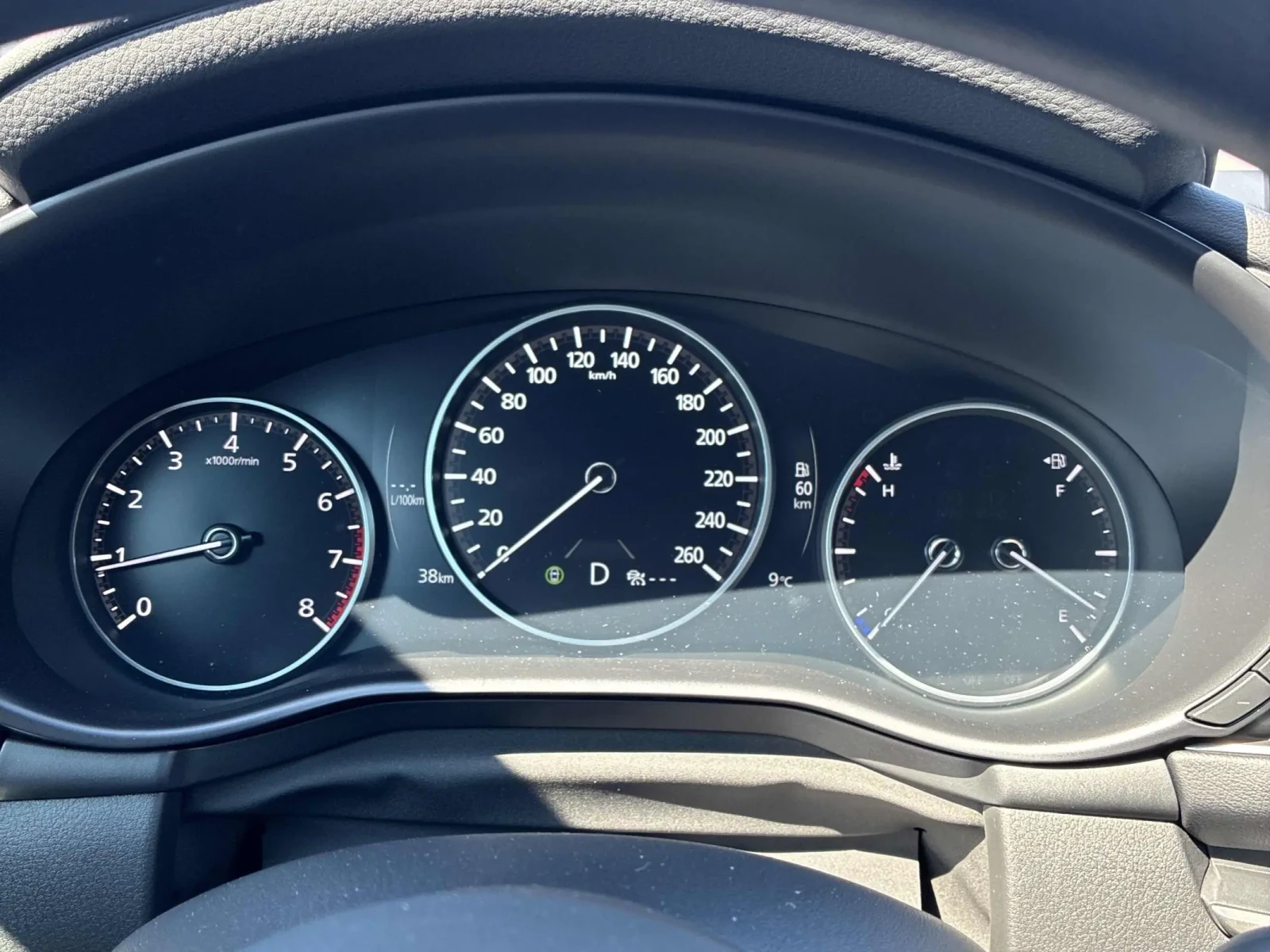 Mazda 3 Sport GX * * CARFAX * * АВТО КРЕДИТ * * , снимка 10 - Автомобили и джипове - 54169485