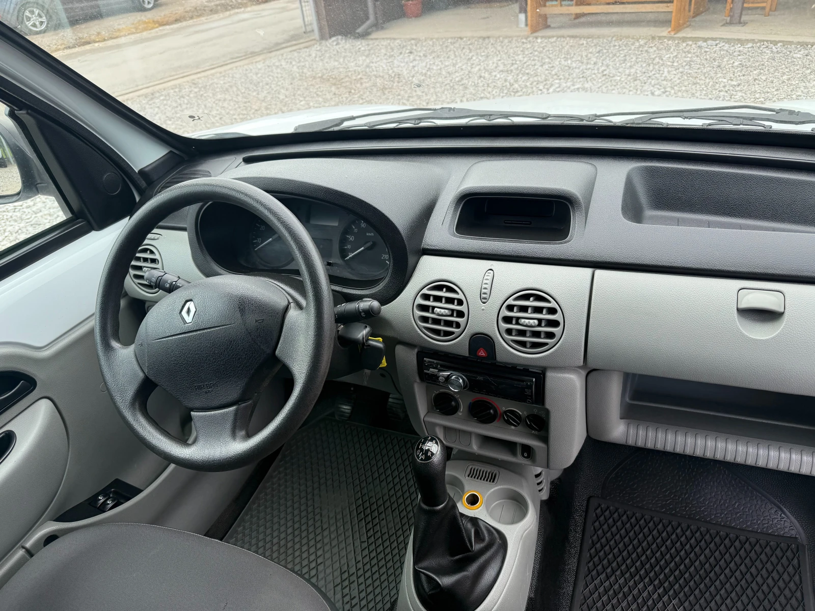 Renault Kangoo 1, 5 DCI КЛИМАТИК !! НОВ ВНОС !!!, снимка 12 - Автомобили и джипове - 54373941