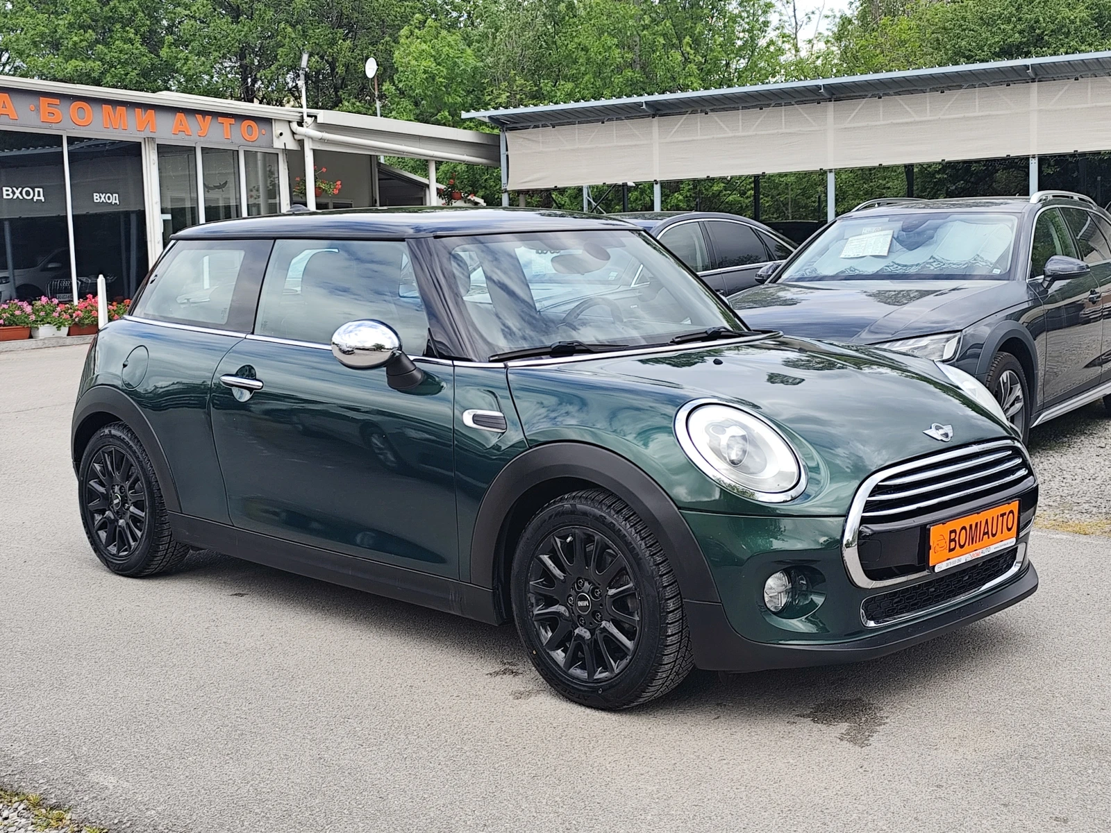 Mini Cooper 1.5i* TURBO* EURO6B* АВТОМАТИК* LED/XENON* NAVI* , снимка 3 - Автомобили и джипове - 54484986