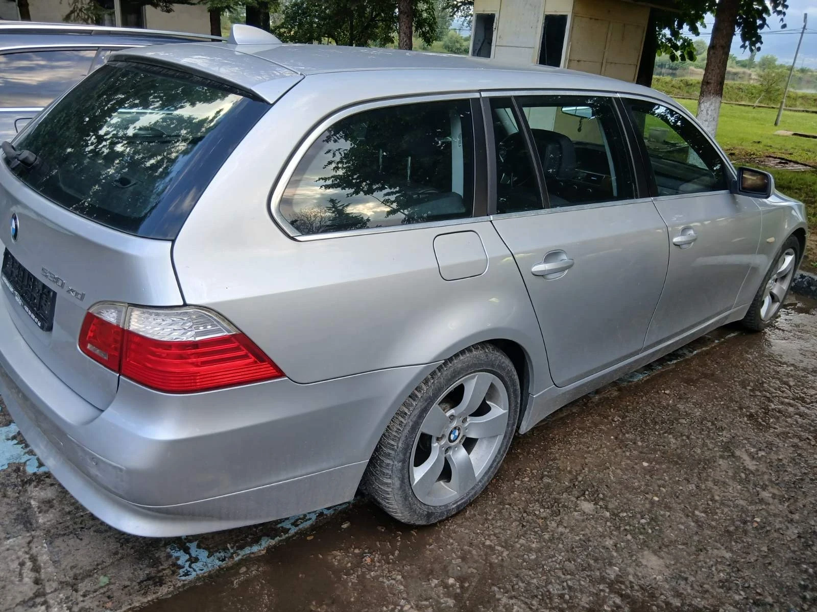BMW 530 XD * FACELIFT* , снимка 3 - Автомобили и джипове - 54766611