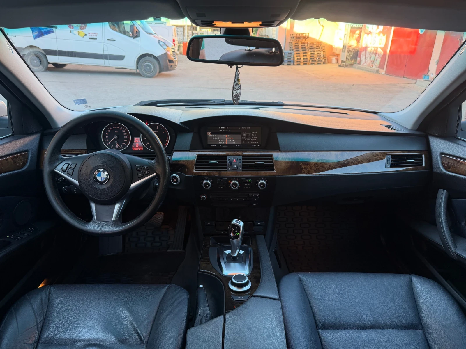 BMW 530 XD * FACELIFT* , снимка 14 - Автомобили и джипове - 55962703