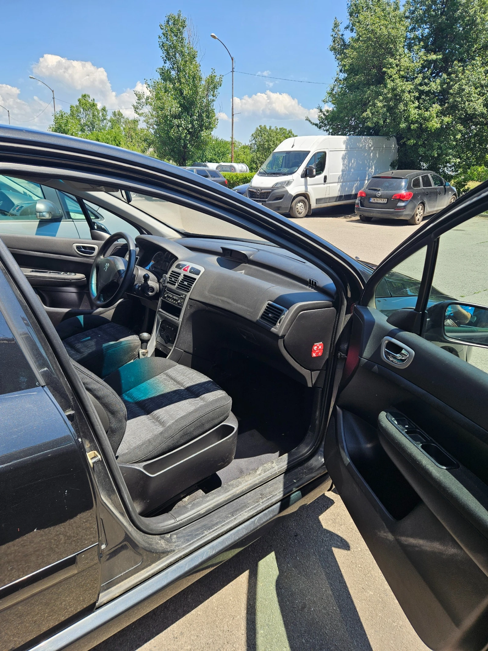 Peugeot 307 1.6 HDI, снимка 6 - Автомобили и джипове - 54990009