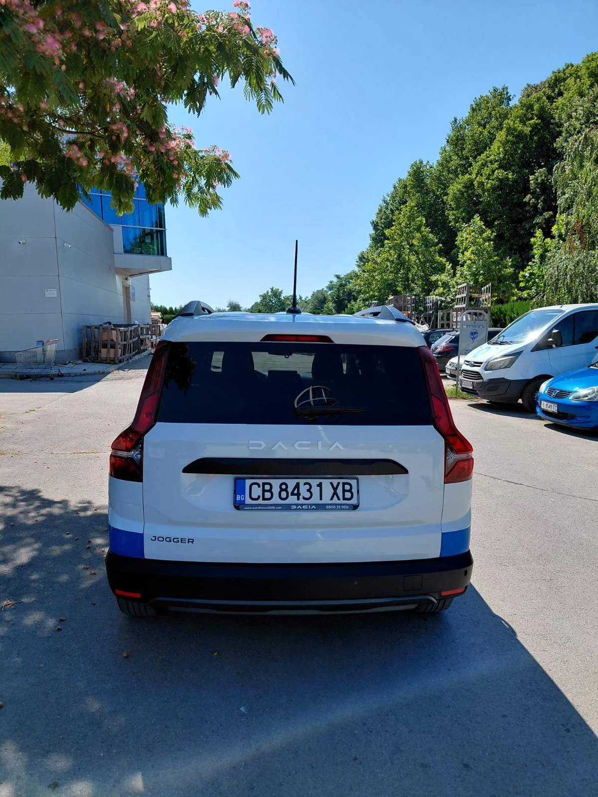 Dacia Jogger 1.0 TCe, снимка 6 - Автомобили и джипове - 55108636
