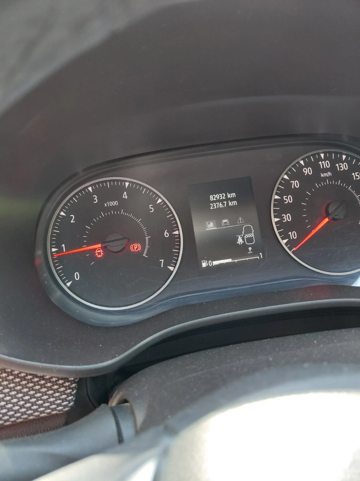 Dacia Jogger 1.0 TCe, снимка 3 - Автомобили и джипове - 55108636