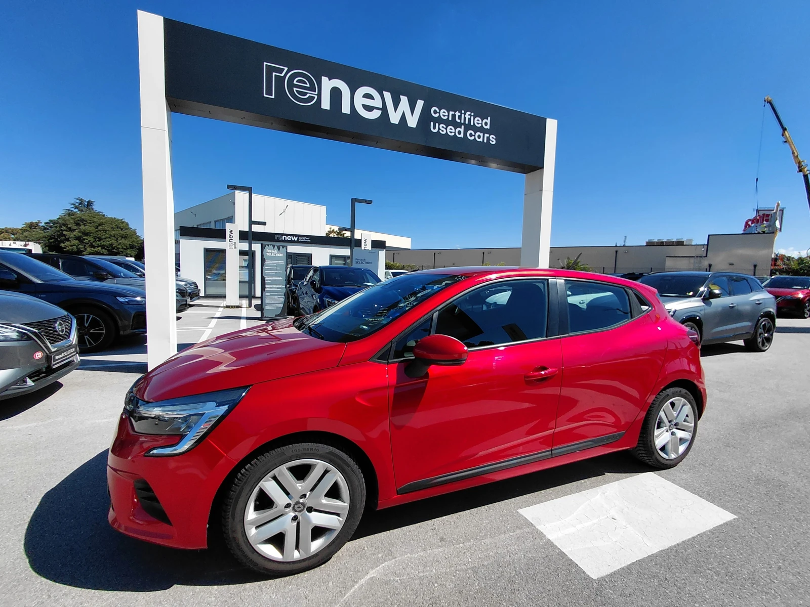 Renault Clio 1.0TCe /91k.c./6MT/ZEN/Газ/Бензин