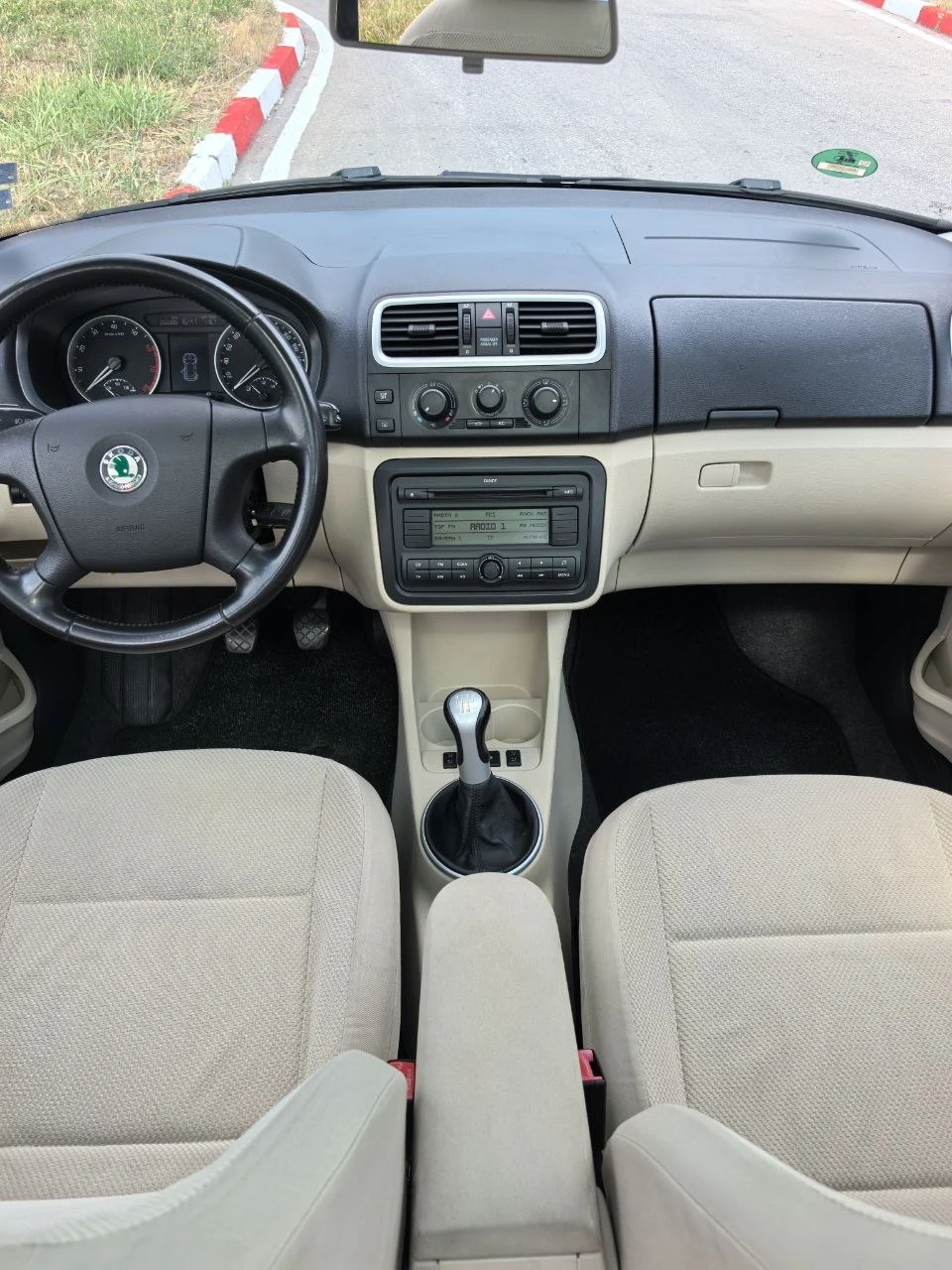 Skoda Roomster, снимка 9 - Автомобили и джипове - 55340286