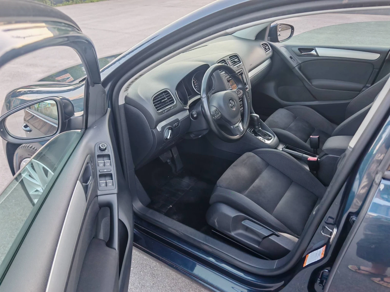 VW Golf 2.0TDU, снимка 11 - Автомобили и джипове - 55366033
