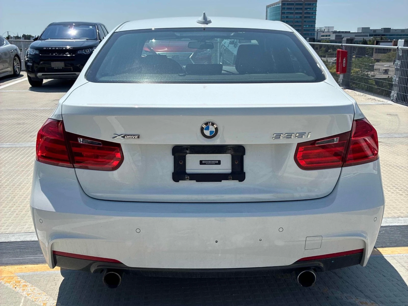 BMW 335 xDrive Автокредит Цена до България, снимка 4 - Автомобили и джипове - 55559461