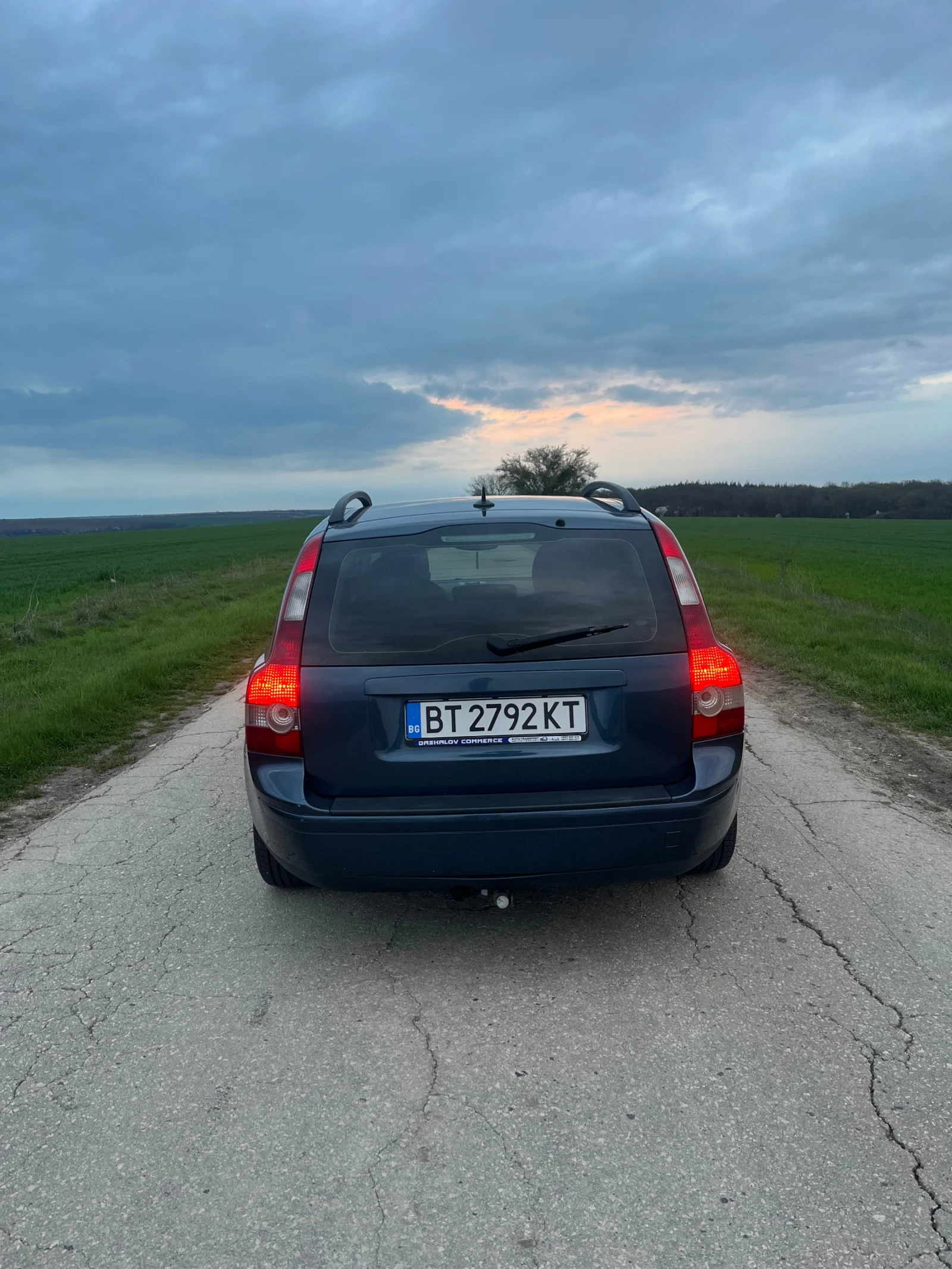 Volvo V50, снимка 4 - Автомобили и джипове - 55876579