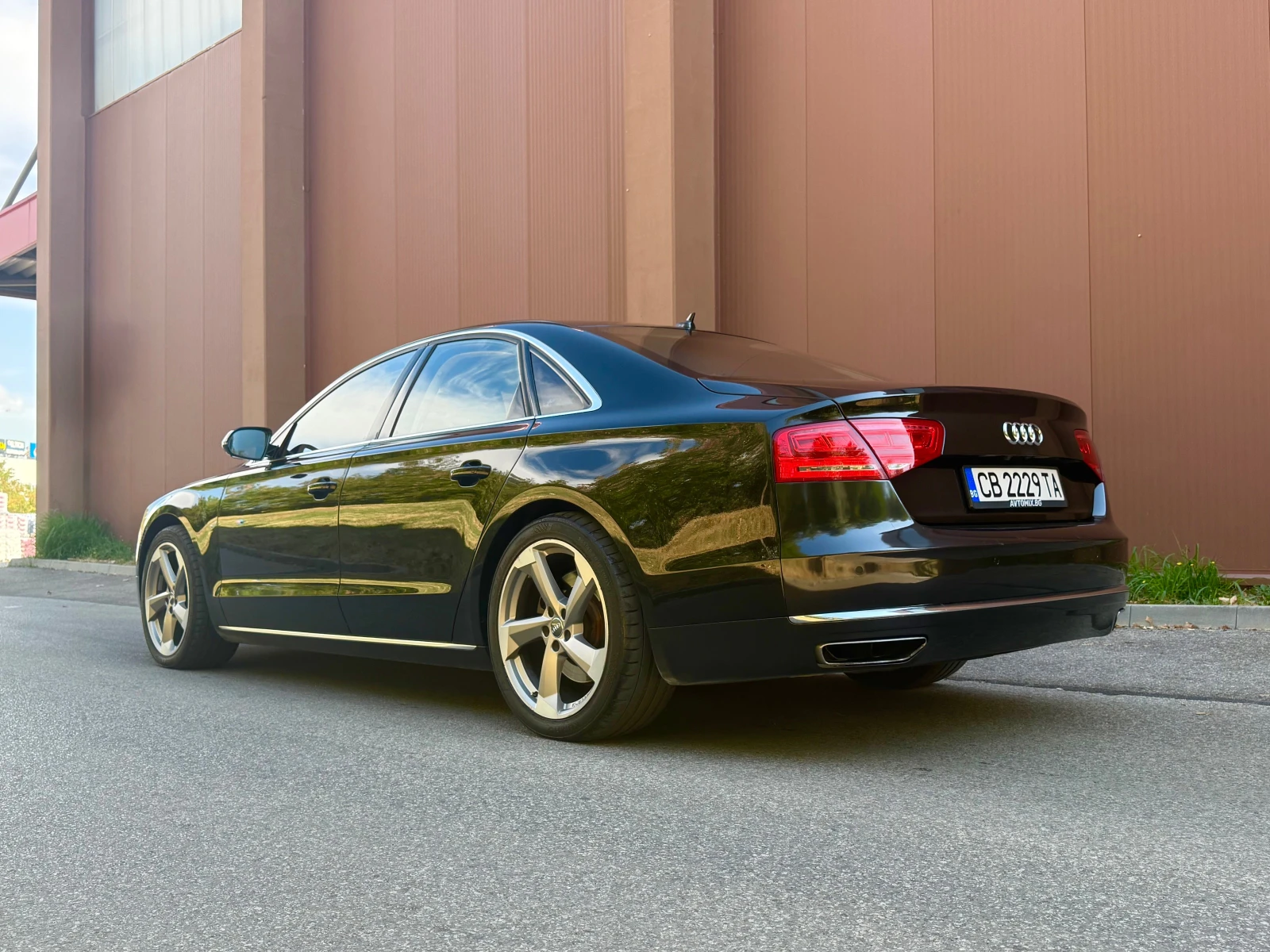 Audi A8 DESIGN SELECTION| BANG&OLUFSEN| DISTRONIC ГАРАНЦИЯ, снимка 3 - Автомобили и джипове - 55944102