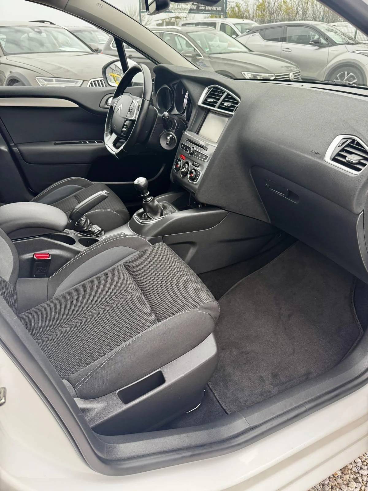 Citroen C4 1, 6hdi 120 hp, снимка 9 - Автомобили и джипове - 56016240
