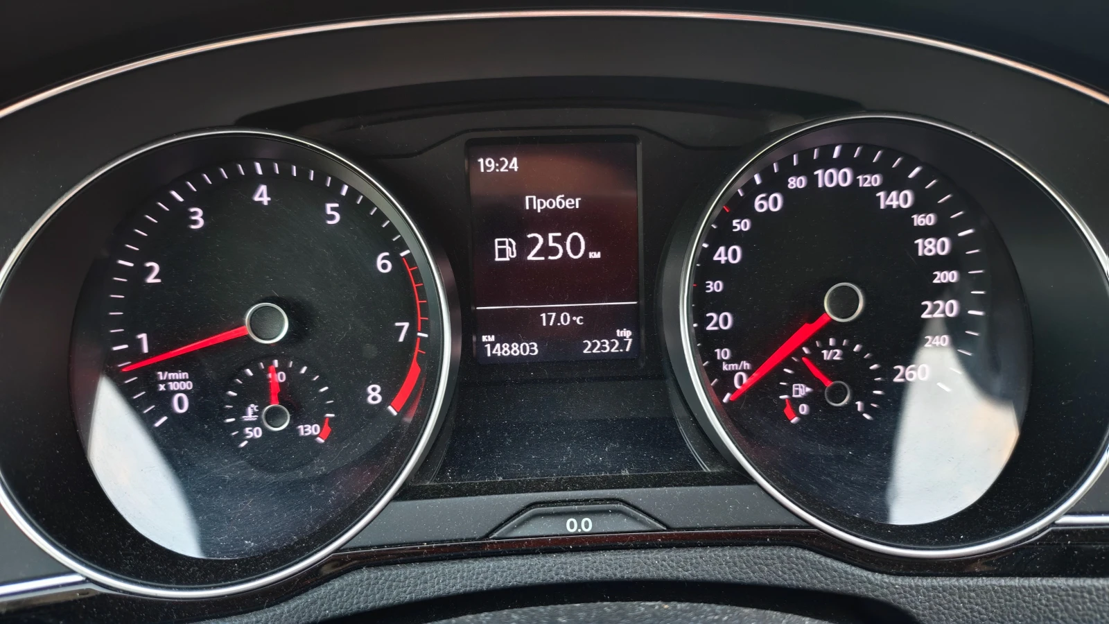 VW Passat, снимка 7 - Автомобили и джипове - 56102658