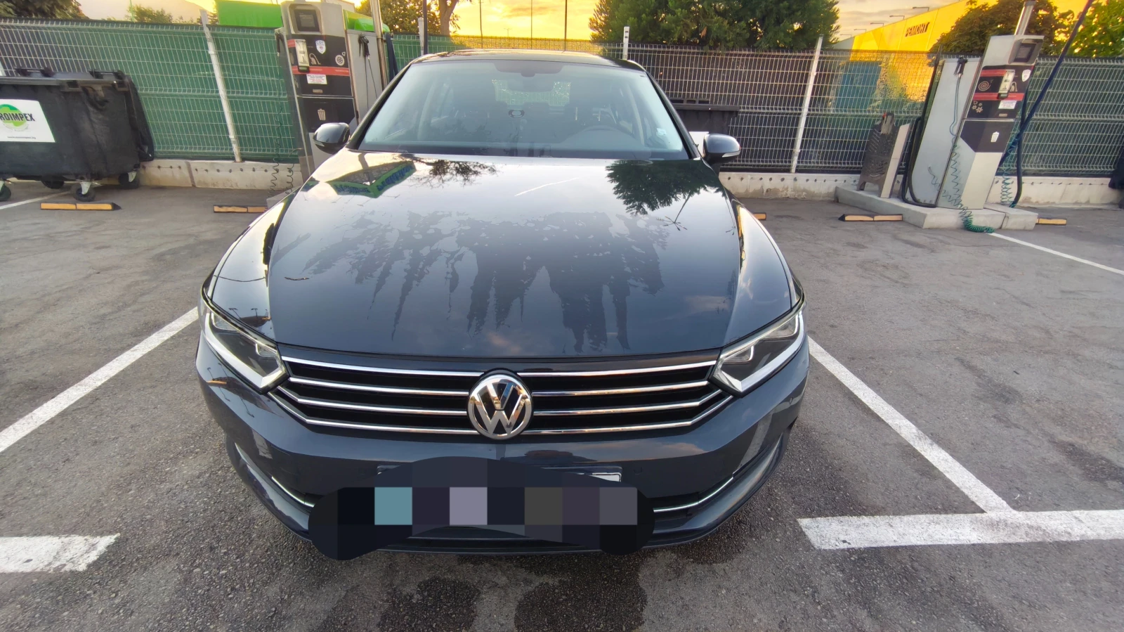 VW Passat, снимка 4 - Автомобили и джипове - 56102658