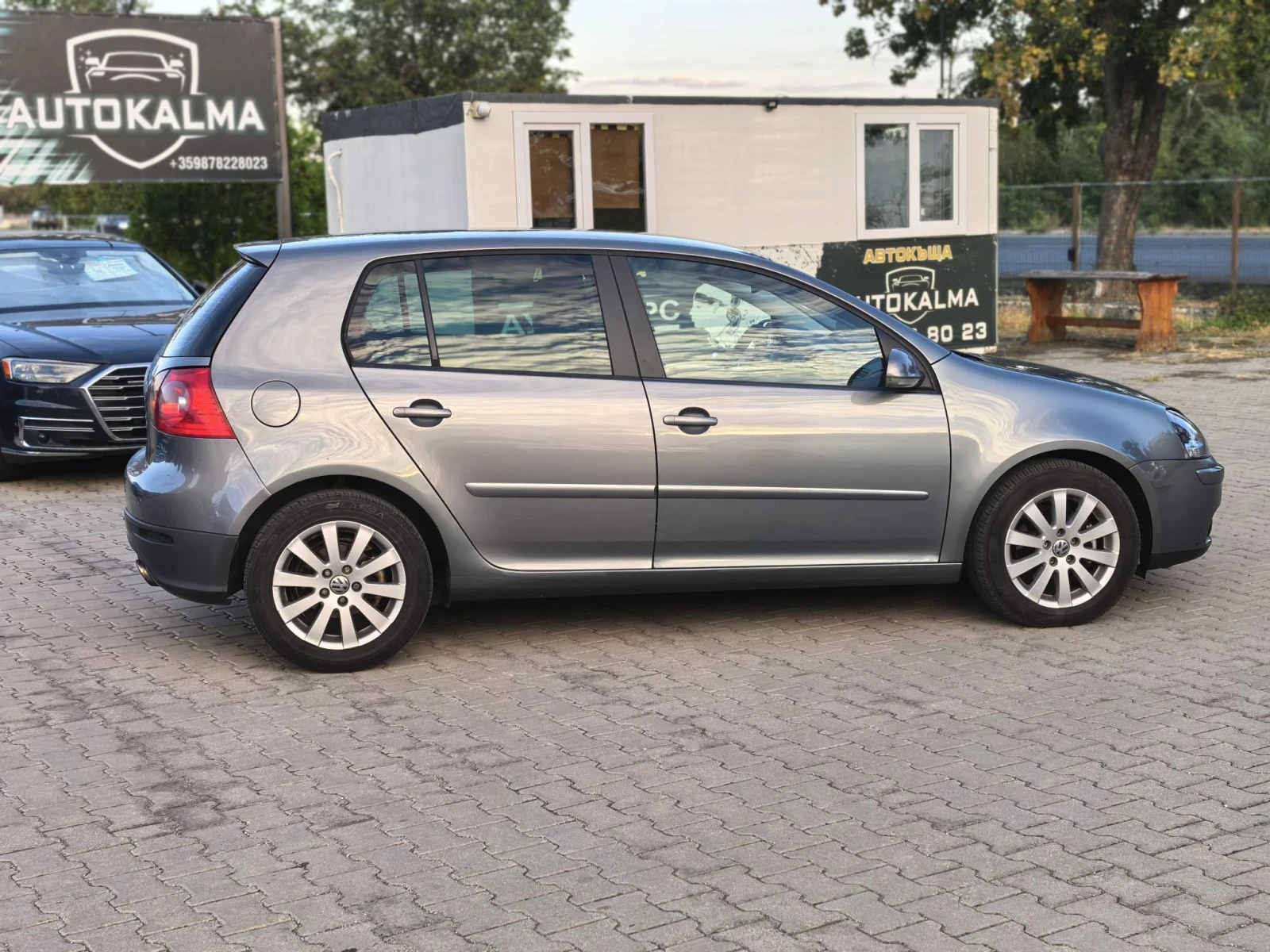 VW Golf 2.0тди 140кс+ + , снимка 7 - Автомобили и джипове - 56227569