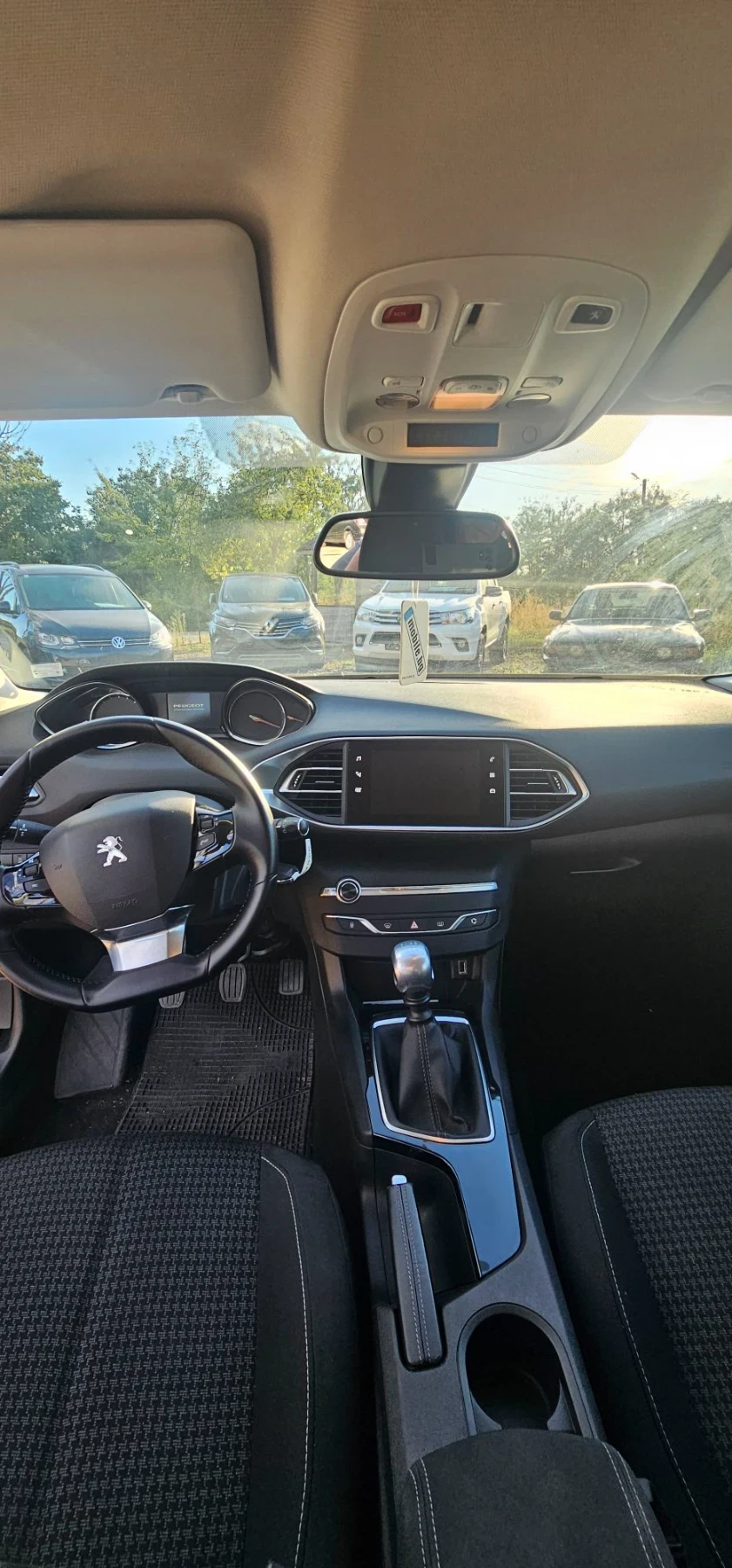 Peugeot 308 1.5HDI/102ks/Faselift/2019, снимка 14 - Автомобили и джипове - 56241175