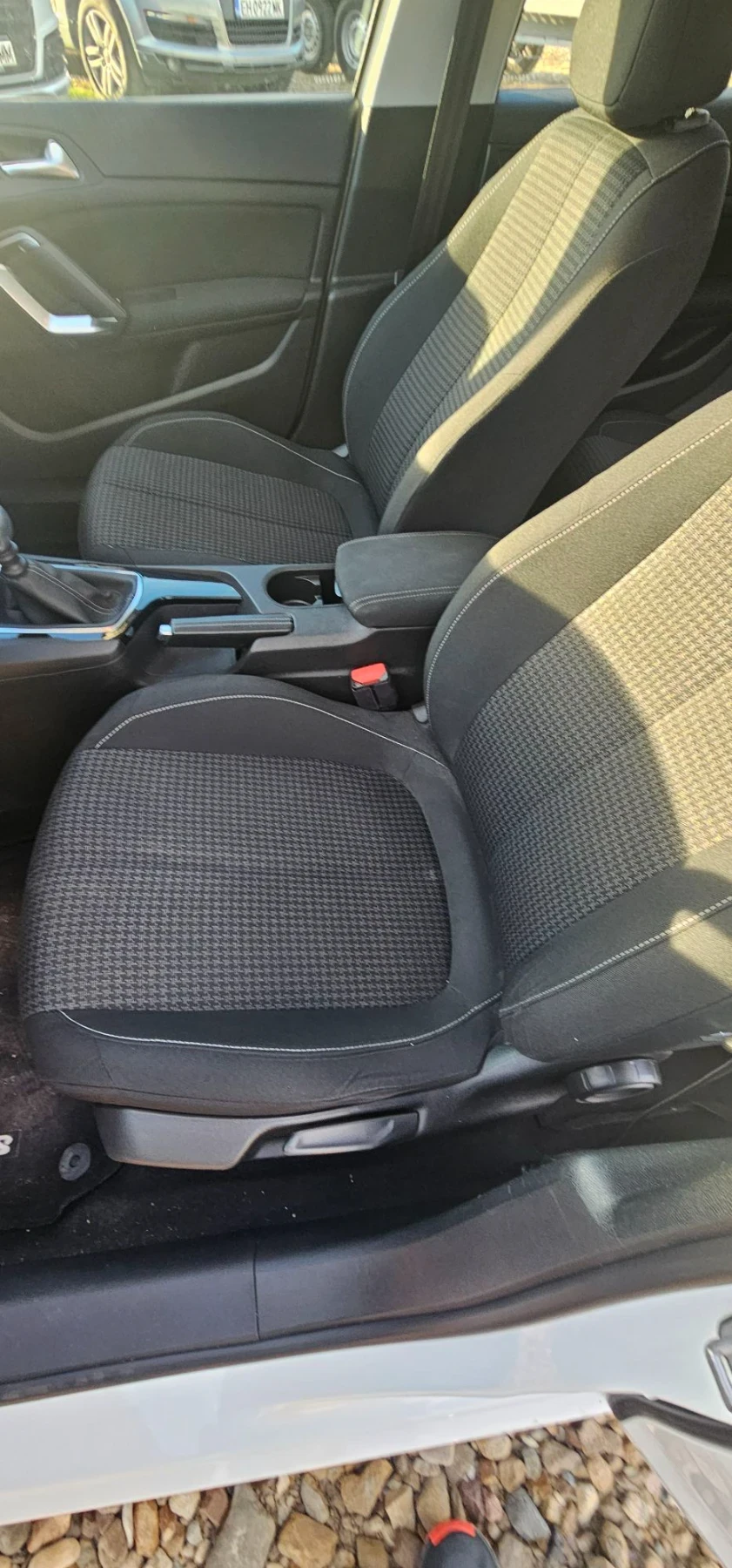 Peugeot 308 1.5HDI/102ks/Faselift/2019, снимка 8 - Автомобили и джипове - 56241175
