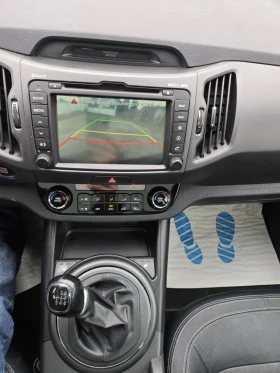 Kia Sportage 2.0 crdi/4x4/камера, снимка 9