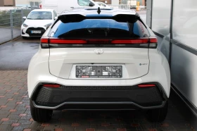     Toyota C-HR 2.0 Hybrid Lounge Panorama Alcantara