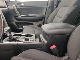Kia Sportage 1.6 Гаранционна, Mild Hybrid, Executive , снимка 9