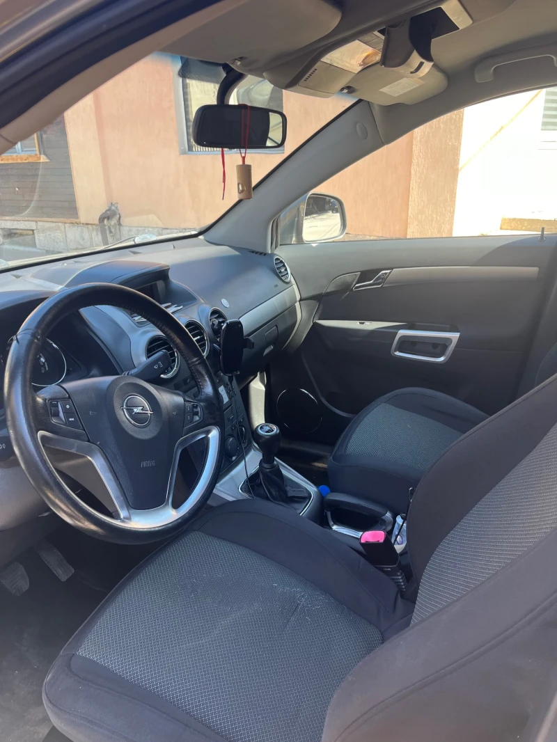 Opel Antara 2.4 газ/бензин, снимка 2 - Автомобили и джипове - 47265640