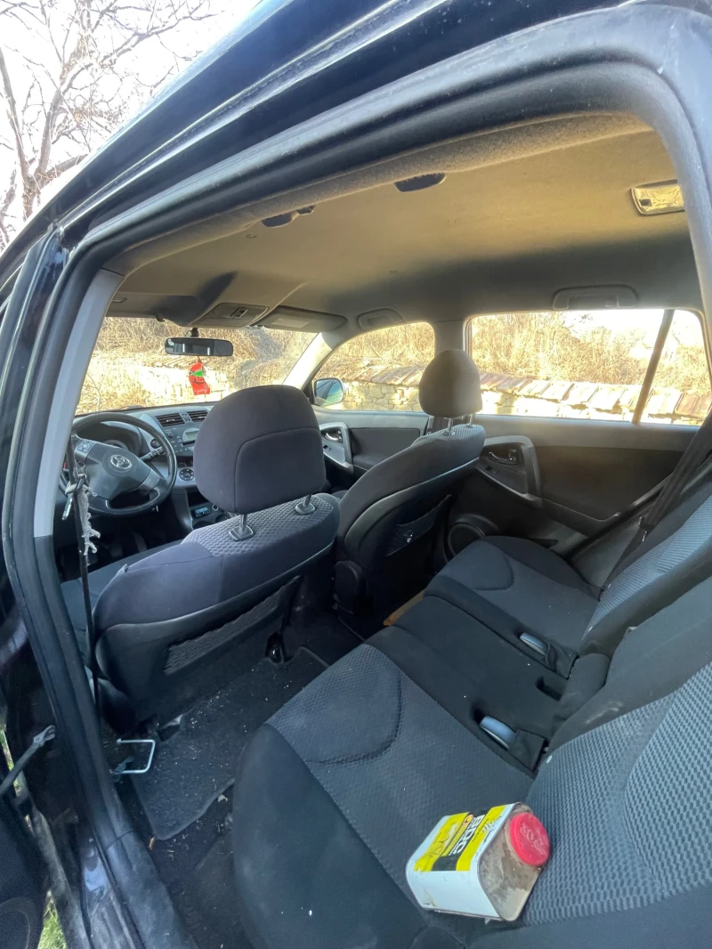 Toyota Rav4, снимка 11 - Автомобили и джипове - 49399677