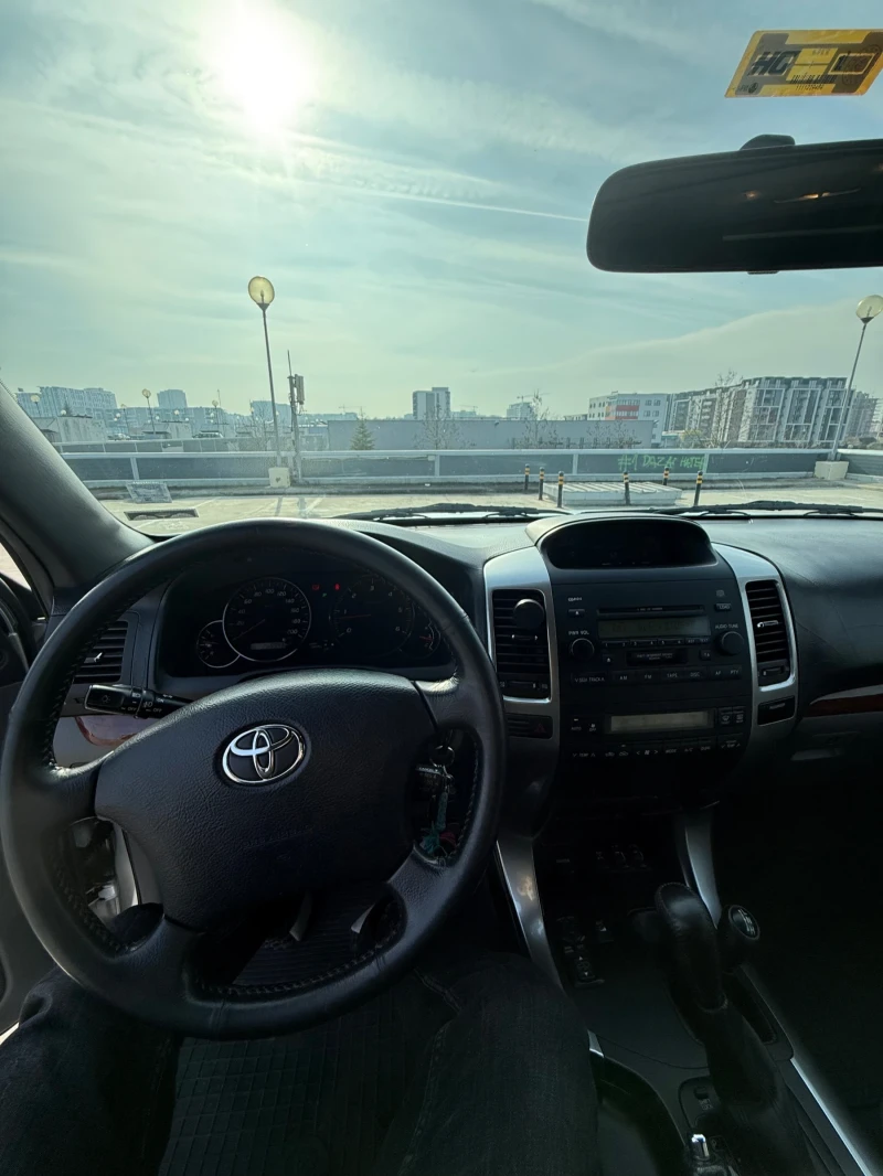 Toyota Land cruiser, снимка 13 - Автомобили и джипове - 52537914